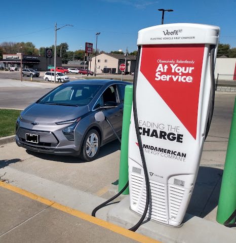 Shell Recharge Charging Station in Carroll Iowa