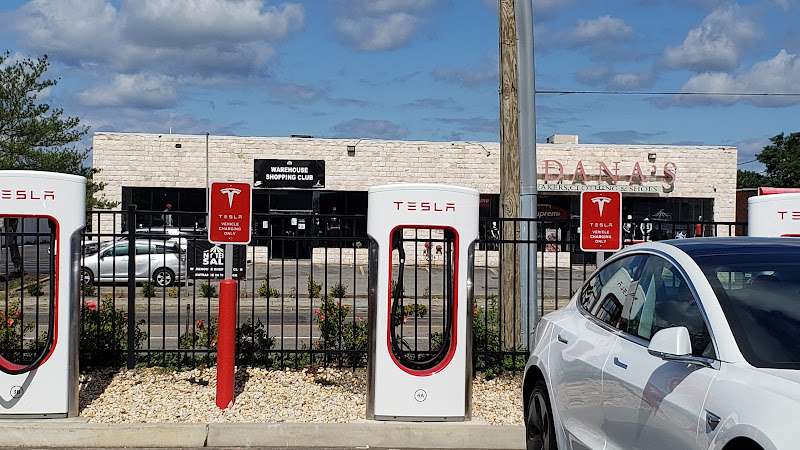 Tesla Supercharger EV Charging Station at 1427 Old Country Rd