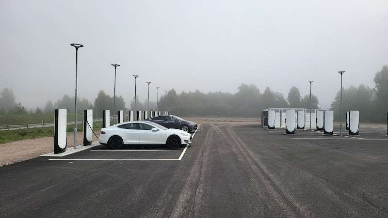 Tesla Supercharger EV Charging Station at Fabrikkveien 1