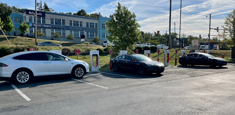 Tesla Supercharger EV Charging Station at 3560 PA-611