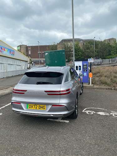 Chargeplace Scotland Charging Station EV Charging Station at 2-4 Glebe St