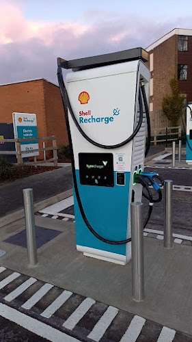 Shell Recharge Charging Station EV Charging Station at Hollier's Walk