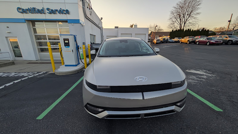 InCharge Energy Charging Station EV Charging Station at 275 N Walnut St