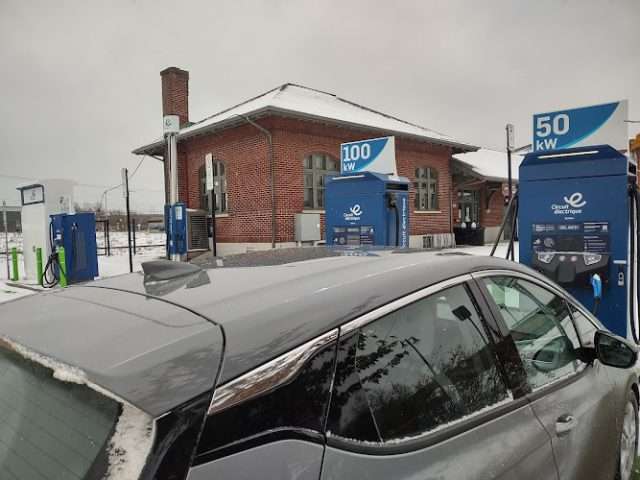 Circuit électrique Charging Station in Lac-Mégantic Quebec Canada