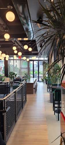 Netflix EV Charging Station at 888 Broadway