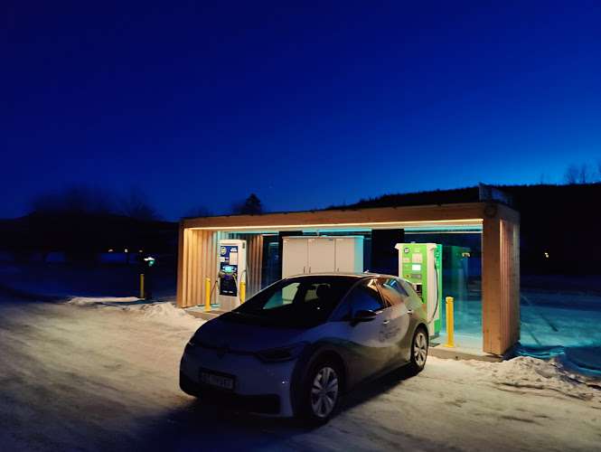 LAD OPP Charging Station EV Charging Station at Flostrandveien 2