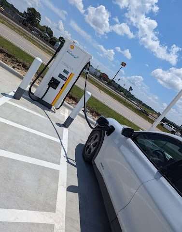 Shell Recharge Charging Station in Bryant Arkansas