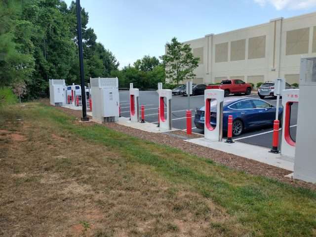 Tesla Supercharger in Mooresville North Carolina