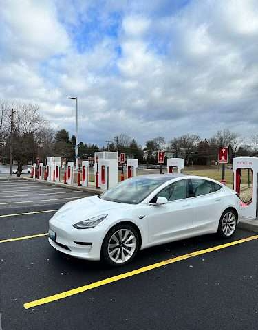 Tesla Supercharger in Pottstown Pennsylvania