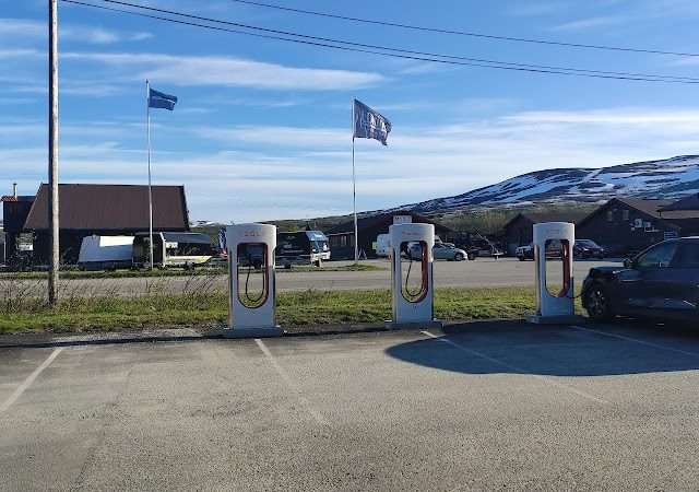 Tesla Supercharger in Kvalsund Norway 9620