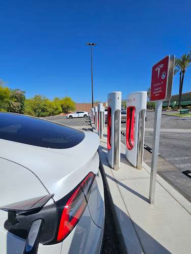 Tesla Supercharger EV Charging Station at 17600 Collier Ave