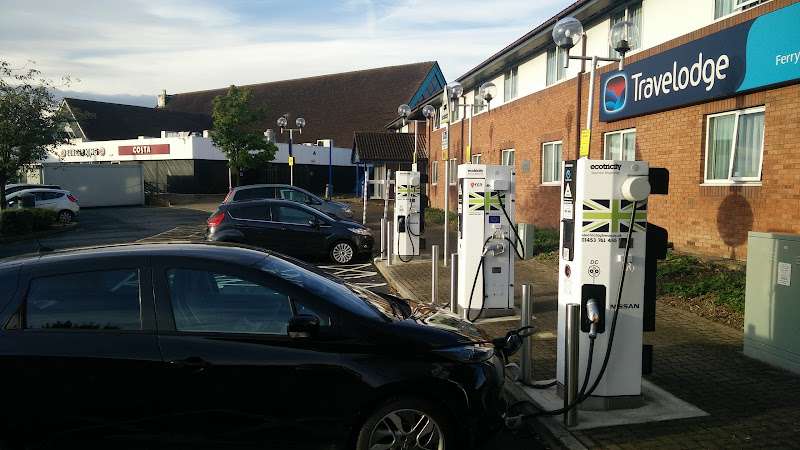 GRIDSERVE Charging Station EV Charging Station at M62