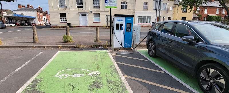 PoGo charge Charging Station EV Charging Station at 2 St Martin's Ave
