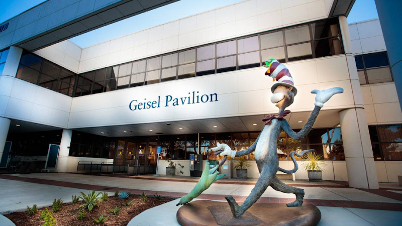 Scripps Clinic Torrey Pines EV Charging Station at 10710 N Torrey Pines Rd