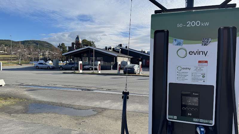 Eviny Charging Station EV Charging Station at Steinsmosletta