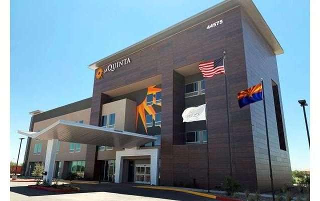 La Quinta Inn & Suites by Wyndham Maricopa - Copper Sky in Maricopa Arizona