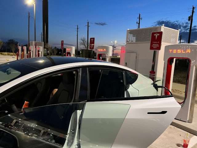 Tesla Supercharger in Melissa Texas