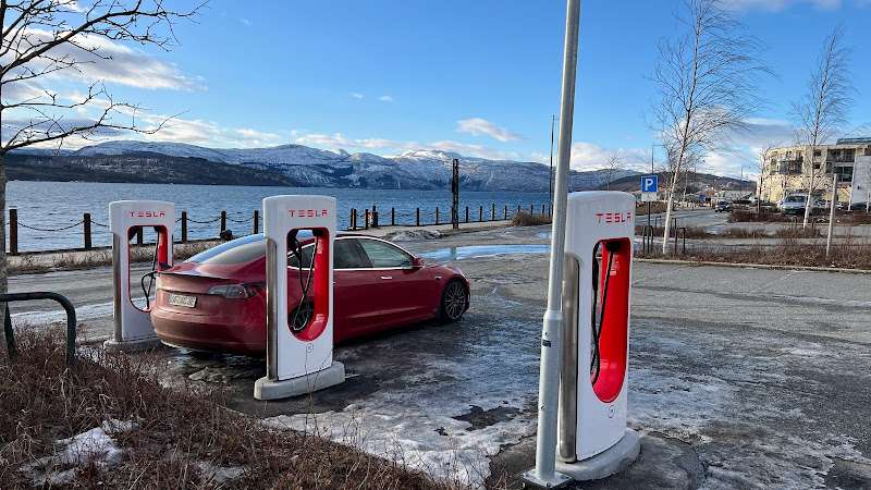 Tesla Supercharger EV Charging Station at Sjøgata 86