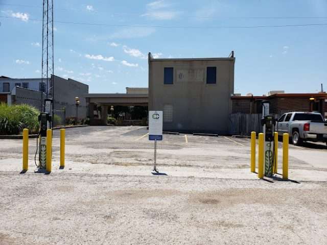 ChargePoint Charging Station in Holden Missouri