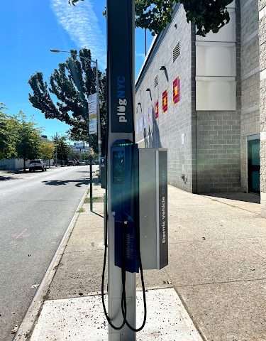 FLO Charging Station in Astoria New York