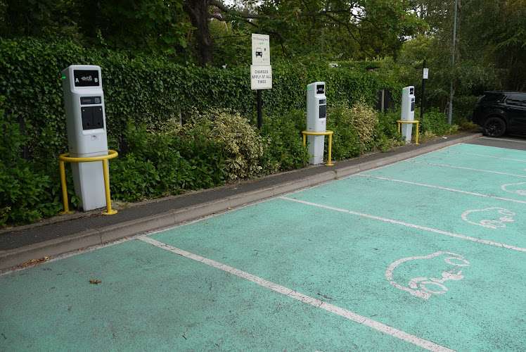 Swarco eConnect Charging Station EV Charging Station at 16 Priory Rd