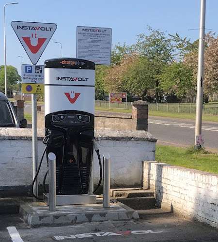 InstaVolt Charging Station EV Charging Station at A73