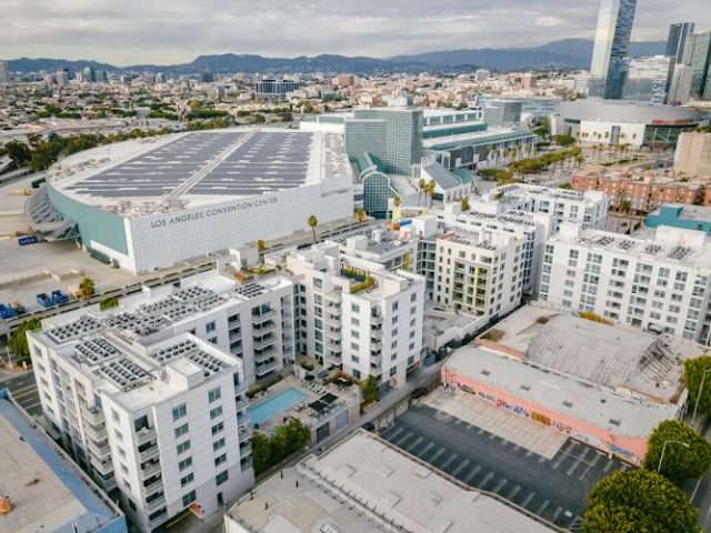 Avant Apartments in Los Angeles California