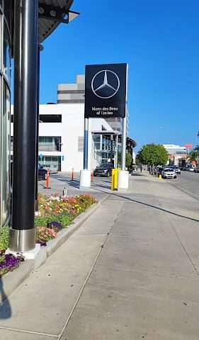 ChargePoint Charging Station in Encino California