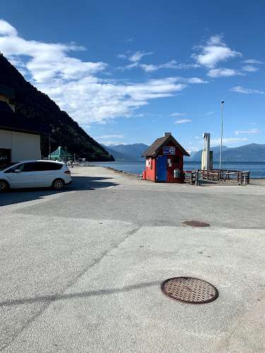 Vik kommune Charging Station EV Charging Station at 6893 Vik i Sogn