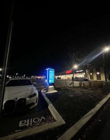 Shell Recharge Charging Station in Richboro Pennsylvania