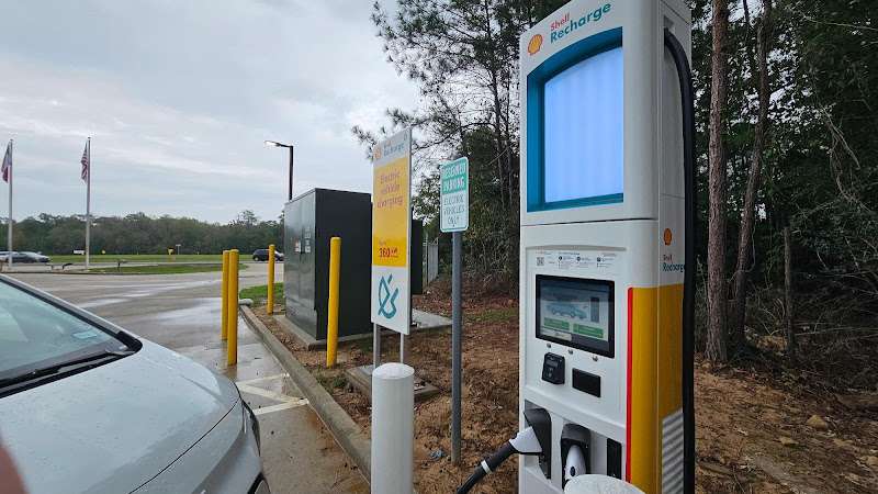 Shell Recharge Charging Station EV Charging Station at 4700 US-59