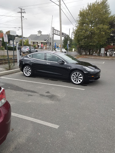 ChargePoint Charging Station EV Charging Station at 5 Depot Pl
