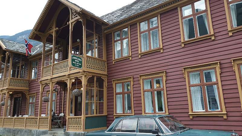 Porsche Destination Charging Station EV Charging Station at 15 Øyragata LÆRDAL