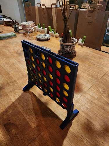 Lincoln Plaza EV Charging Station at 707 Lincoln Blvd