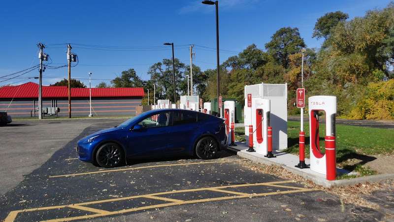 Electrify America Charging Station EV Charging Station at 10401 Bennett Rd