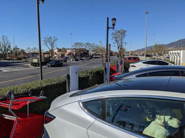 Tesla Supercharger in Fontana California