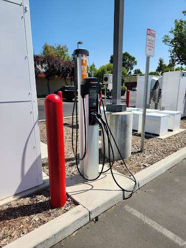 ChargePoint Charging Station EV Charging Station at 1951 E 20th St