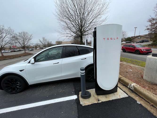 Tesla Supercharger EV Charging Station at Legends Pkwy #2754