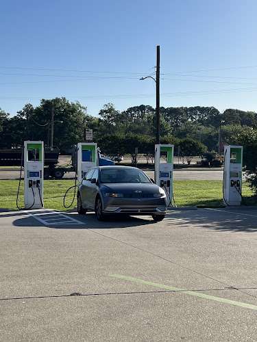 Electrify America Charging Station EV Charging Station at 602 S Jefferson Ave