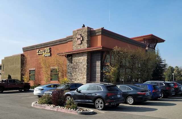 Lazy Dog Restaurant & Bar in Newark California