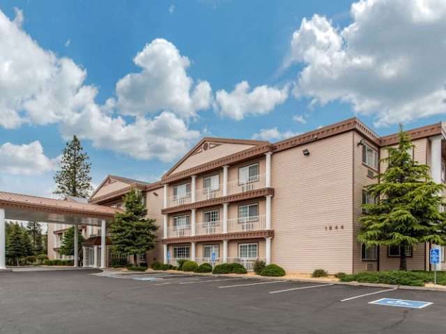 Comfort Inn Mount Shasta Area in Weed California