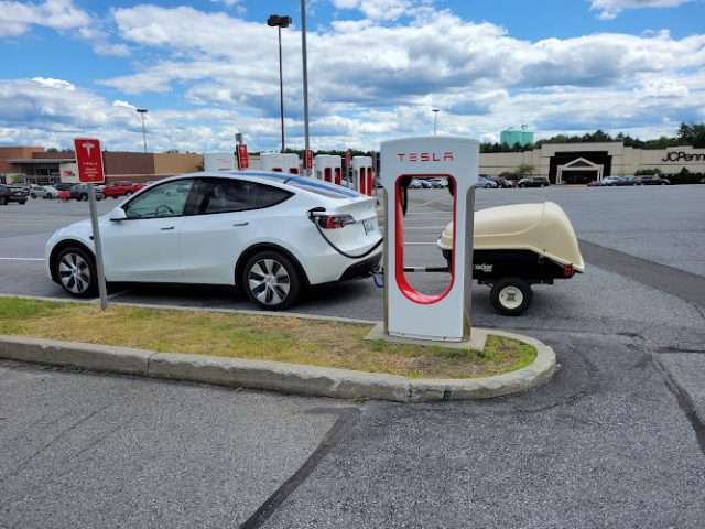 Tesla Supercharger in Queensbury New York