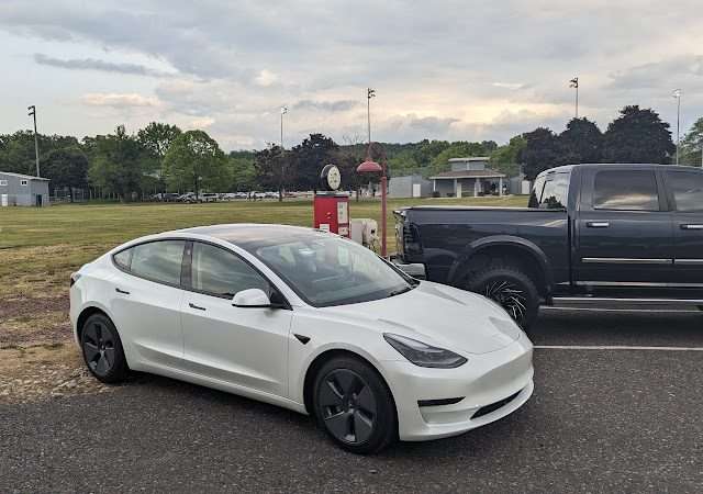 Tesla Destination Charger in Coopersburg Pennsylvania