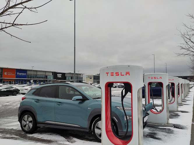 Tesla Supercharger EV Charging Station at Avenyen 21