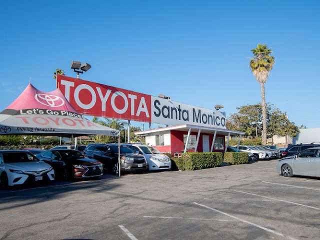 Toyota Santa Monica in Santa Monica California