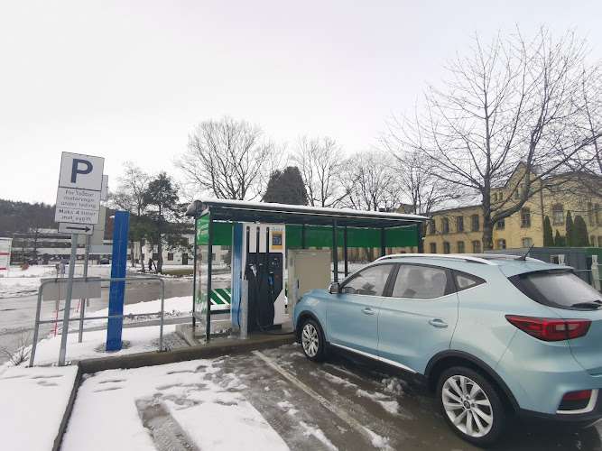 Kople Charging Station EV Charging Station at Egsveien 100