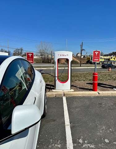 Tesla Supercharger in Perth Amboy New Jersey