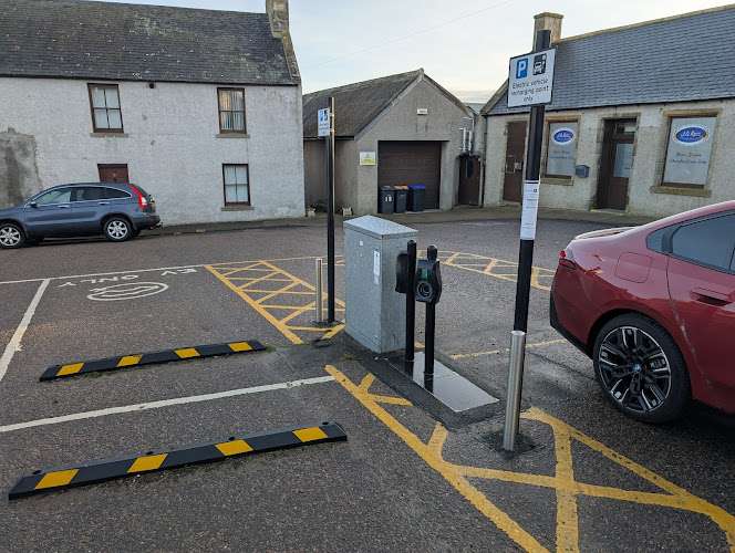 ChargePlace Scotland Charging Station EV Charging Station at 15-16 The Square