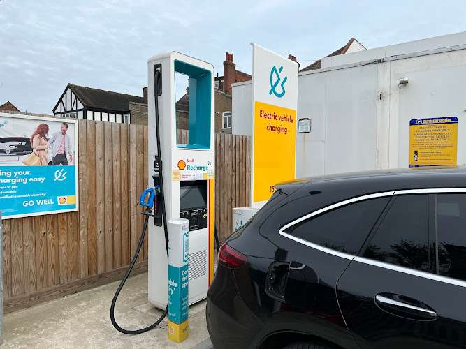 Shell Recharge Charging Station EV Charging Station at 168-170 St. Marys Ln