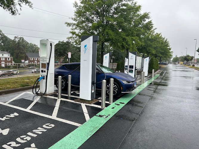Electrify America Charging Station EV Charging Station at 6100 Arlington Blvd